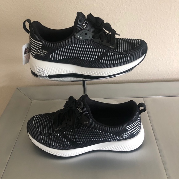 skechers size 6.5 womens
